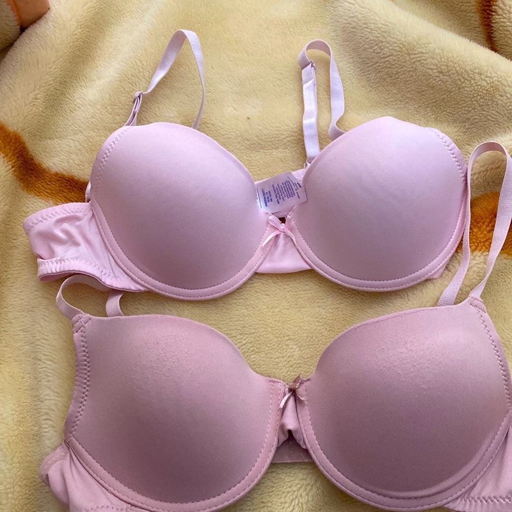Simply Styled 2 piece set light blush pink 34A bras